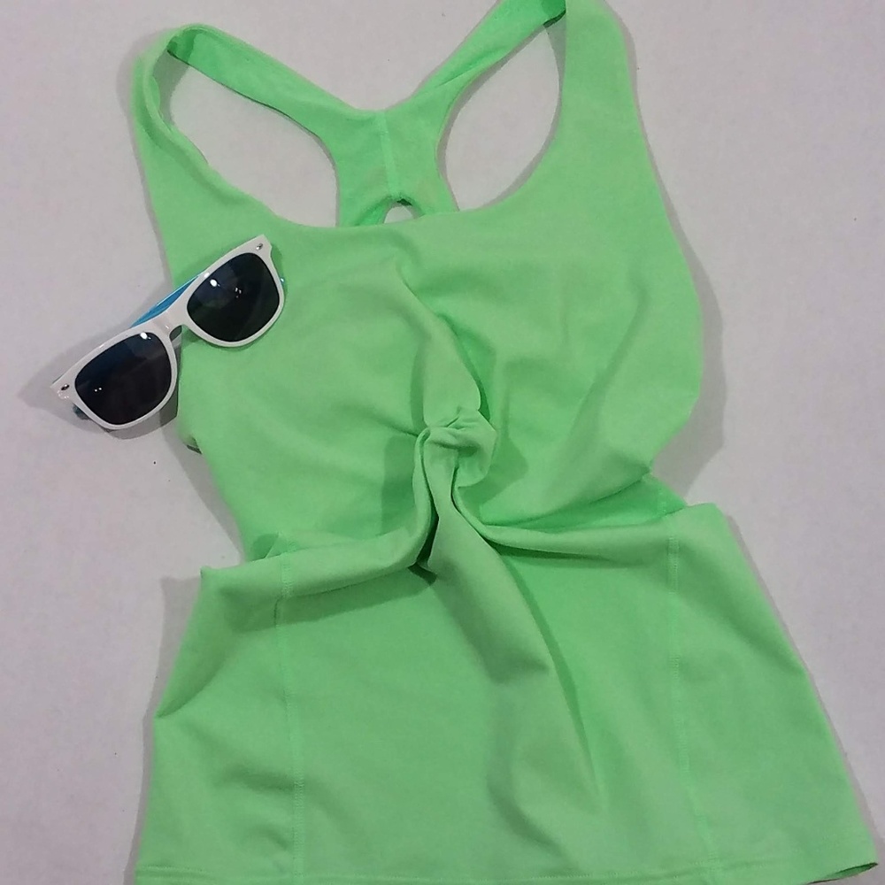 3 for $20 Gap Fit Razor back tank Lime Sz S